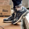 New Balance 2002r2